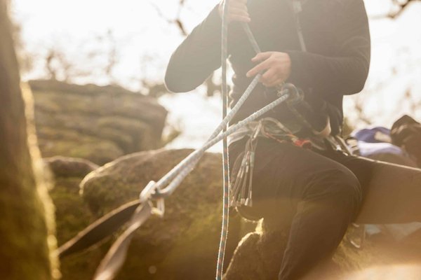 What are the updated child booster seat regulations in the UK for 2023?